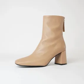 Ag-23535 Nirvana Leather Ankle Boots