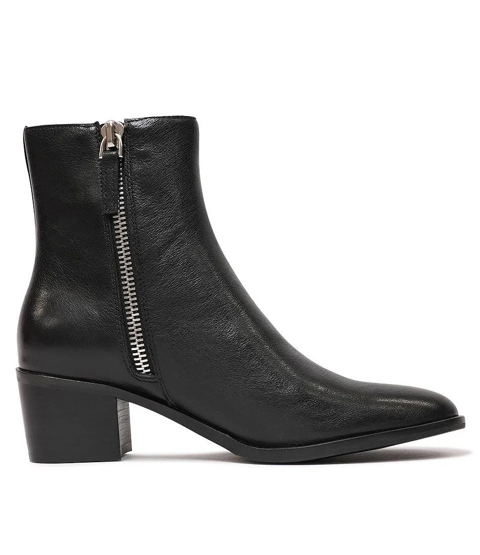 Dorete Black Leather Ankle Boots