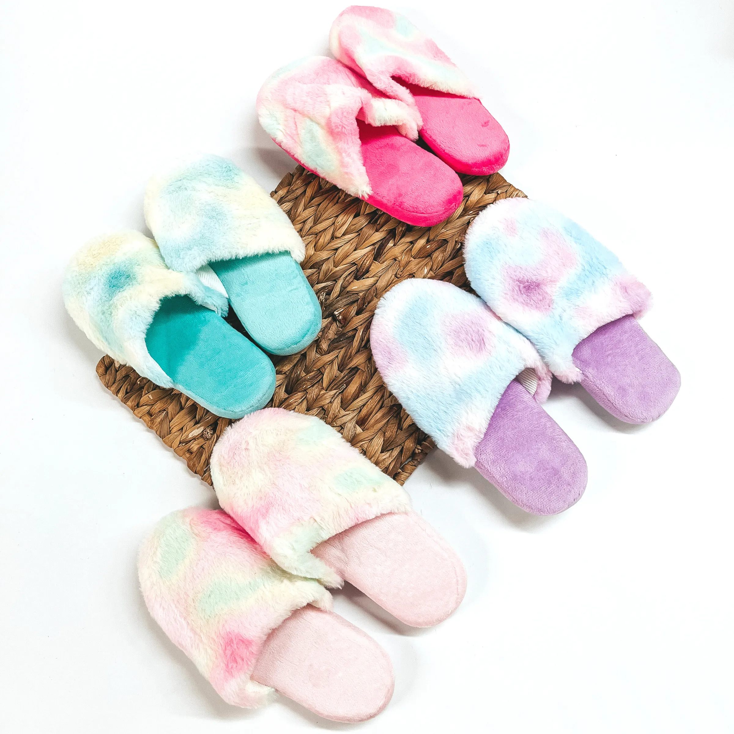 Props To You Tie Dye Fluffy Slippers in Light Pink Mix